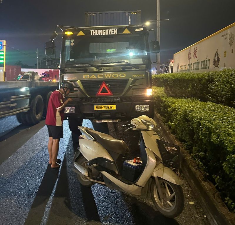 Dịch vụ sửa ô tô lưu động Thủ Đức Dịch vụ sửa ô tô lưu động Thủ Đức